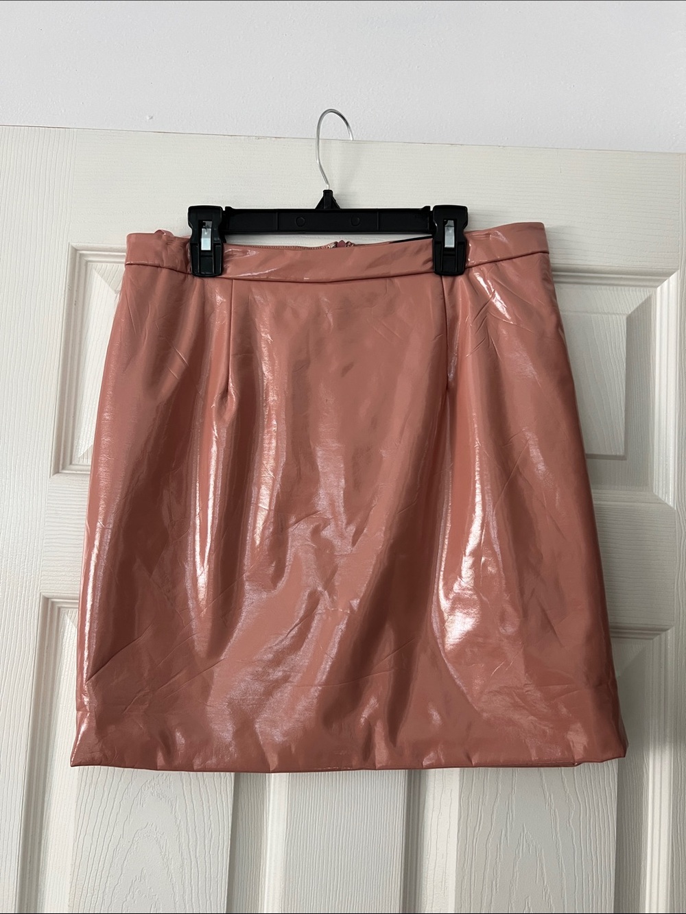 AKIRA Shiny Dusty Pink Faux-Leather Mini Skirt